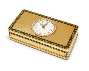 A SWISS ENAMELLED GOLD MUSICAL SNUFF-BOX WITH A WATCH