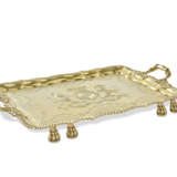 A GEORGE IV SILVER-GILT TWO-HANDLED TRAY FROM THE NORTHUMBERLAND SERVICE - фото 3