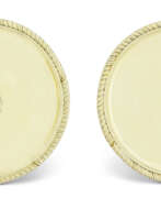 Филип Роллос. A PAIR OF QUEEN ANNE SILVER-GILT SALVERS FROM THE RABY AMBASSADORIAL PLATE