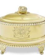 Ребекка Эмес (?-1830). A GEORGE III SILVER-GILT BUTTER DISH AND COVER