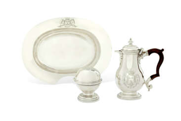 A GEORGE II SILVER SHAVING SET FROM THE WARRINGTON PLATE