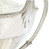 A PAIR OF GEORGE III ROYAL SILVER SOUP TUREENS, COVERS AND STANDS - photo 4