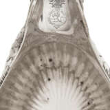 A PAIR OF GEORGE III SILVER SAUCEBOATS FROM THE PAGET SERVICE - photo 3