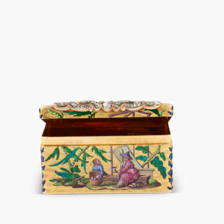 A LOUIS XV JEWELLED AND ENAMELLED GOLD SNUFF-BOX - фото 3