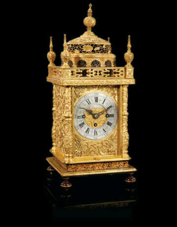 A CHINESE IMPERIAL ORMOLU QUARTER-STRIKING TABLE CLOCK - Foto 3