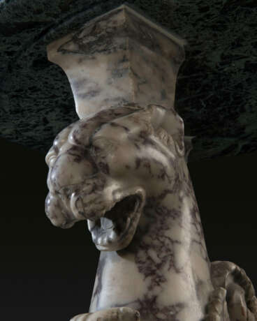 AN ITALIAN GRAND TOUR PAVONAZZETTO AND GREEN MARBLE TRIPOD TABLE INCORPORATING AN ANCIENT ROMAN TRAPEZOPHORUS - фото 4