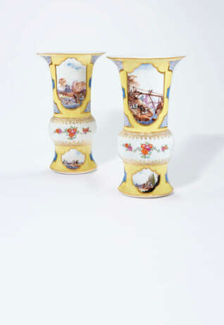 A PAIR OF ROYAL MEISSEN PORCELAIN YELLOW-GROUND BEAKER-VASES MADE FOR SCHLOSS HUBERTUSBURG, THE HUNTING LODGE OF AUGUSTUS III - фото 1