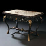 A FRENCH `JAPONISME` ORMOLU-MOUNTED PALISANDER CENTRE TABLE - Foto 3