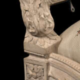 A LATE LOUIS XV GREY-PAINTED SIDE CHAIR - Foto 8