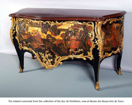 A LOUIS XV ORMOLU-MOUNTED CHINESE LACQUER AND BLACK JAPANNED COMMODE - photo 10