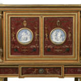 A LOUIS XVI ORMOLU-MOUNTED SATINWOOD, AMARANTH AND POLYCHROME-PAINTED SECRETAIRE A ABATTANT - фото 3
