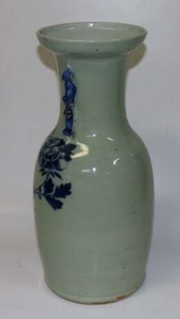 China Vase - photo 2