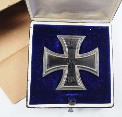 Preussen: Eisernes Kreuz, 1914, 1. Klasse, im Etui, mit Überkarton - WS. - Foto 2