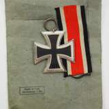 Eisernes Kreuz, 1939, 2. Klasse, in Verleihungstüte - 13 Gustav Brehmer, Markneukirchen. - photo 3