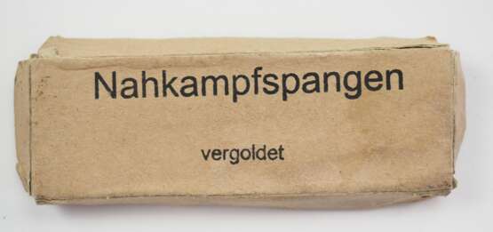 Nahkampfspange, in Gold Kartonageetui. - Foto 2