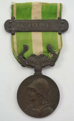 Frankreich: China Medaille 1900-1901 mit Spange. - фото 1
