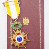 Spanien: Orden Isabella der Katholischen, 5. Modell (1938-1975), Ritterkreuz, im Etui. - Foto 2