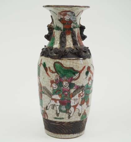 China: Vase, 19./ Anf. 20. Jh., wohl Nanjing. - Foto 1
