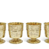 A SET OF FOUR GEORGE IV SILVER-GILT BEAKERS - photo 1