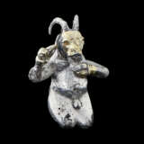 A PROTO-ELAMITE SILVER GILT KNEELING GOAT-HEADED ANTHROPOMORPHIC DEITY - фото 2