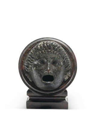 A ROMAN BRONZE THEATRE MASK - photo 1