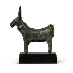 AN AMLASH BRONZE BULL