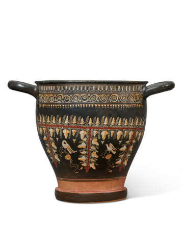 AN APULIAN GNATHIA-WARE SKYPHOS - photo 1