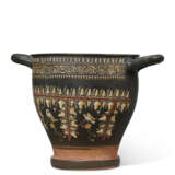 AN APULIAN GNATHIA-WARE SKYPHOS - фото 3