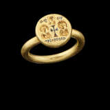 A BYZANTINE GOLD AND NIELLO MARRIAGE FINGER RING - фото 1