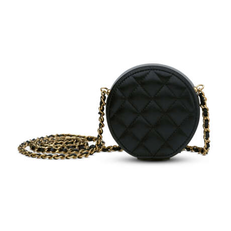 A BLACK QUITED LAMBSKIN LEATHER & GOLD METAL CAMELLIA CHAIN CLUTCH WITH GOLD HARDWARE - фото 4