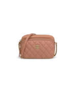 Chanel Leder. A PINK QUILTED CALFSKIN LEATHER ZIP BAG WITH GOLD HARDWARE