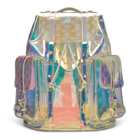 A LIMITED EDITION IRIDESCENT PRISM MONOGRAM CHRISTOPHER GM BACKPACK BY VIRGIL ABLOH - Foto 1