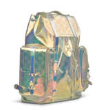 A LIMITED EDITION IRIDESCENT PRISM MONOGRAM CHRISTOPHER GM BACKPACK BY VIRGIL ABLOH - Foto 2