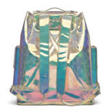 A LIMITED EDITION IRIDESCENT PRISM MONOGRAM CHRISTOPHER GM BACKPACK BY VIRGIL ABLOH - Foto 4