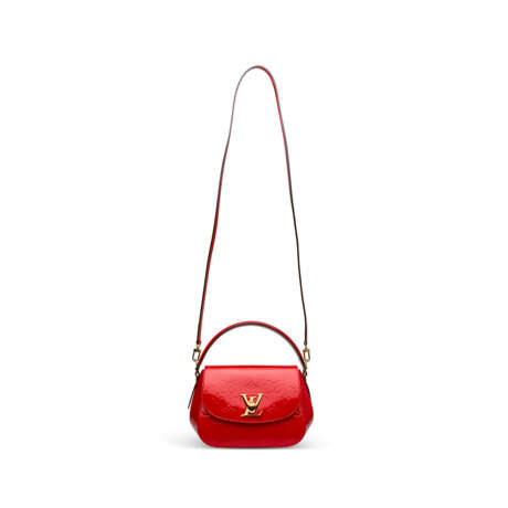 A CHERRY VERNIS LEATHER PASADENA BAG WITH GOLD HARDWARE - photo 7