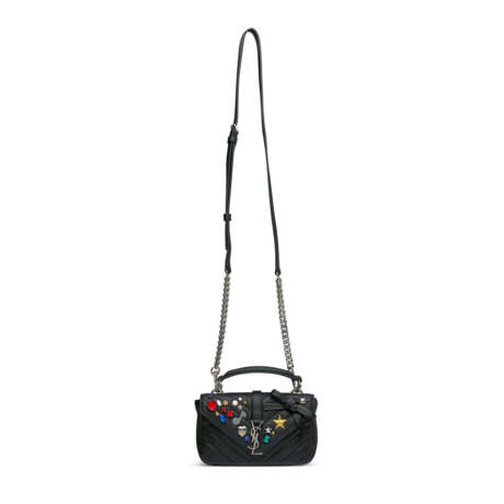 A BLACK CALFSKIN LEATHER CRYSTAL STUD FLAP BAG WITH SILVER HARDWARE - фото 7