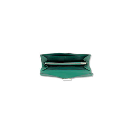 A MALACHITE EPSOM LEATHER CONSTANCE WALLET WITH GOLD HARDWARE - фото 6