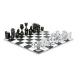 A CRYSTAL CHESS SET BY SAINT LOUIS - фото 1