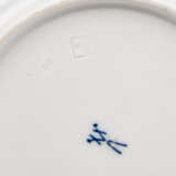 MEISSEN rare dinner plate 'Whip', 2nd choice, before 1924. - фото 4