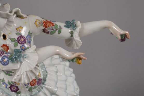 Meissen "Chiarina" aus dem russischen Ballett Karneval - photo 2