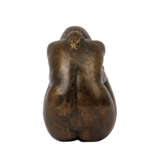 MONOGRAMMIST MW / WM (sculptor / 20th / 21st c.), "Crouching female nude", - фото 4