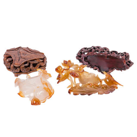 2 carvings made of agate. CHINA, 20th c.: - фото 6