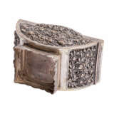 3 richly decorated boxes made of silver. ORIENT and ASIA, 20th c.: - Foto 3