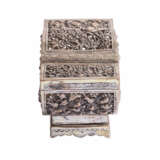 3 richly decorated boxes made of silver. ORIENT and ASIA, 20th c.: - Foto 11