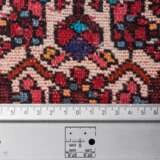 3 carpets, with Herati pattern ornaments: - photo 4