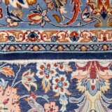 2 oriental carpets. ISFAHAN/PERSIA, 20th c., - photo 3