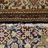 2 oriental silk carpets, GHOM/PERSIA, 20th c.: - photo 5