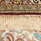 Oriental silk carpet. GHOM/PERSIA, 1960s, ca. 171x107 cm. - photo 5