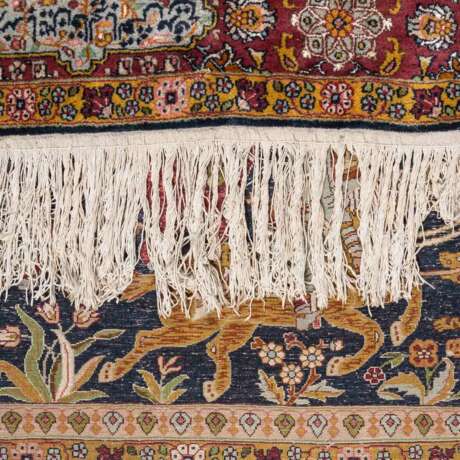 Oriental carpet with silk. GHOM/PERSIA, mid-20th century, ca. 185x130 cm. - photo 4