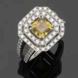 Repräsentativer Fancy-Vivid-Yellow-Diamantring - фото 1